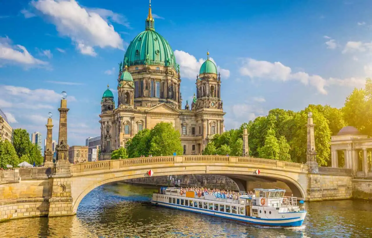 أماكن سياحية في برلين ألمانيا